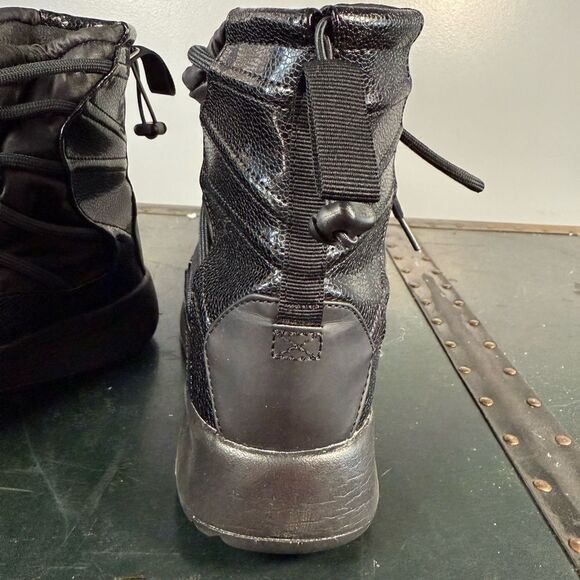 W Nike Tanjun High Rise AO0355 004 Black/Anthracite-Black Women's Size 10 - Picture 3 of 4